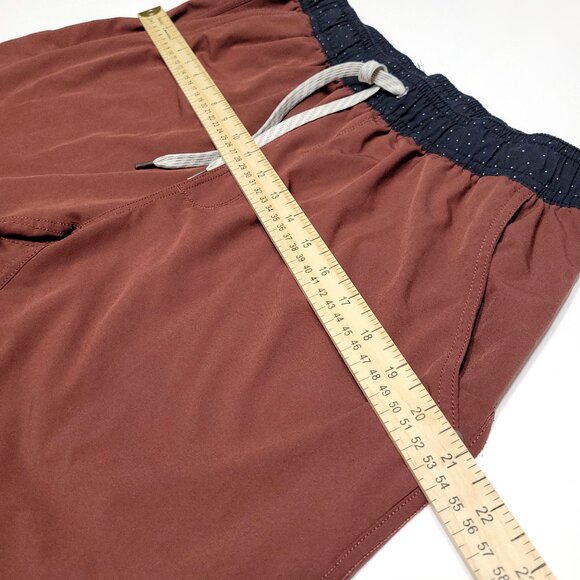 Vuori Mens Kore Shorts Size L Drawstring Lined Pockets Brick Red Performance Gym - Picture 7 of 10